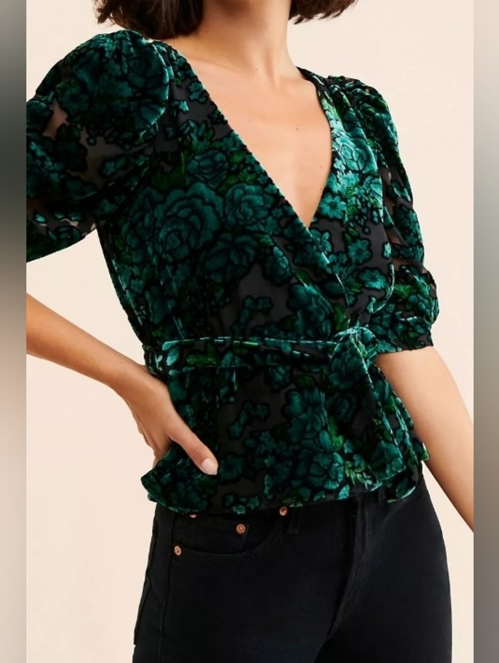 Hutch NWT The Bianca Velvet Wrap Belt Puff Sleeve Top Size XS.
